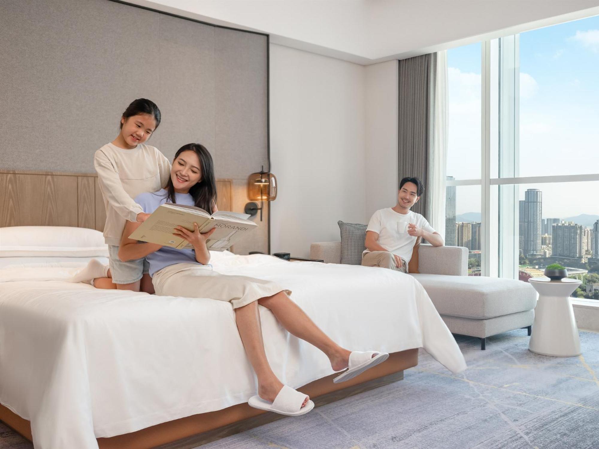 Sheraton Guangzhou Hotel-Fully Upgraded In Cbd-Free Canton Fair Shuttle Bus And Registration Counter Екстер'єр фото