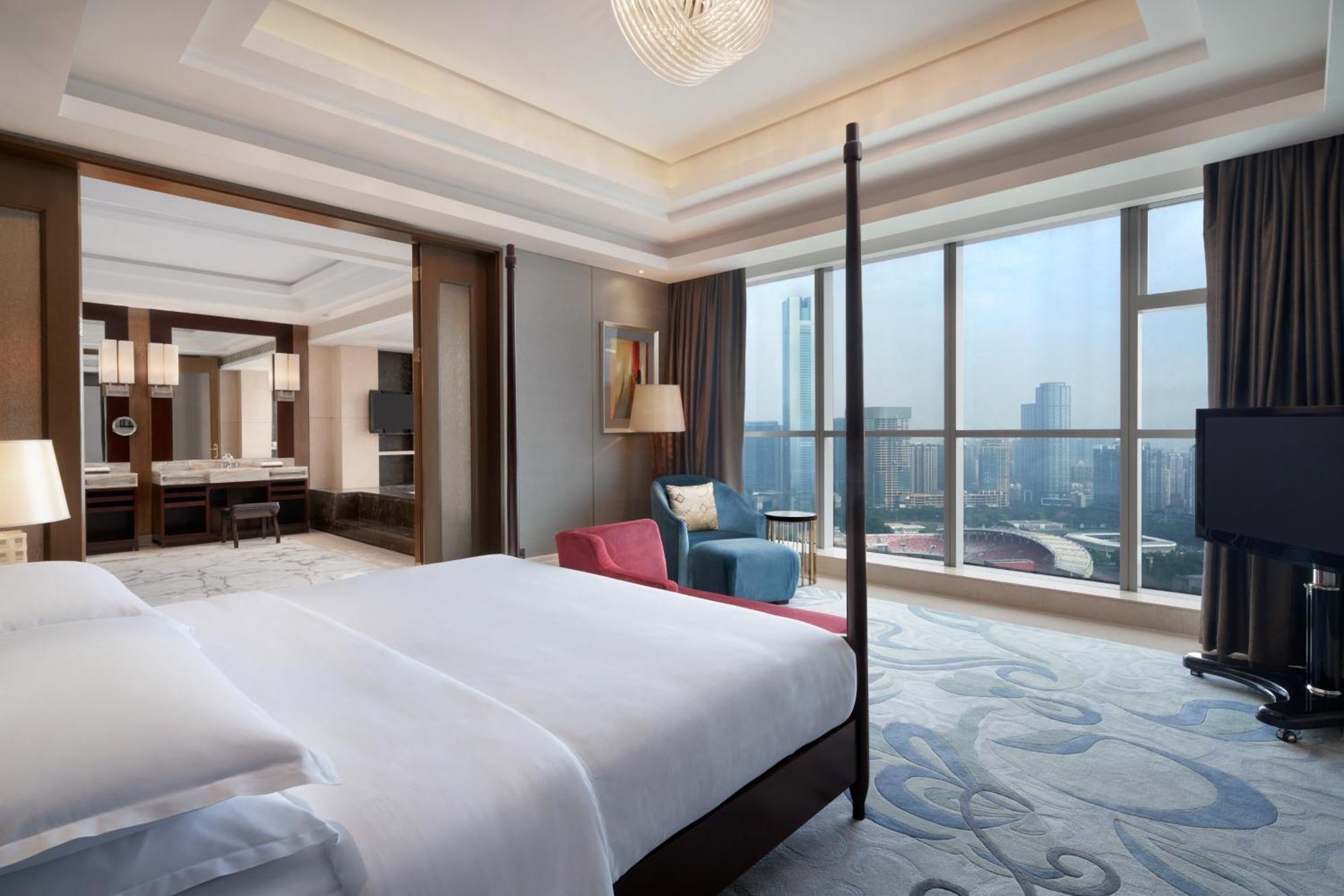 Sheraton Guangzhou Hotel-Fully Upgraded In Cbd-Free Canton Fair Shuttle Bus And Registration Counter Екстер'єр фото